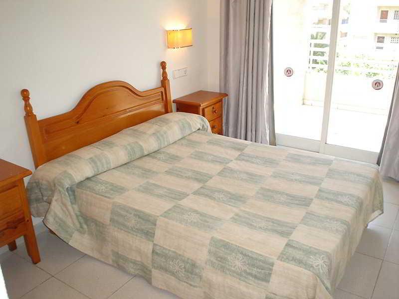 Apartbeach Royal Apartments Salou Buitenkant foto