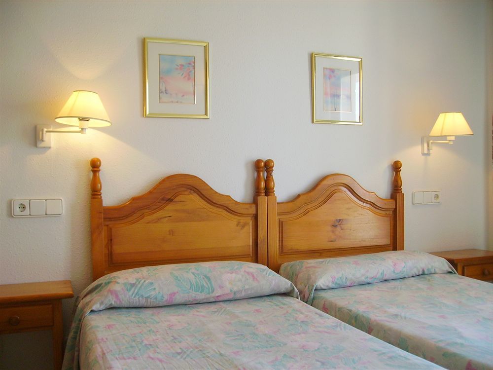 Apartbeach Royal Apartments Salou Buitenkant foto