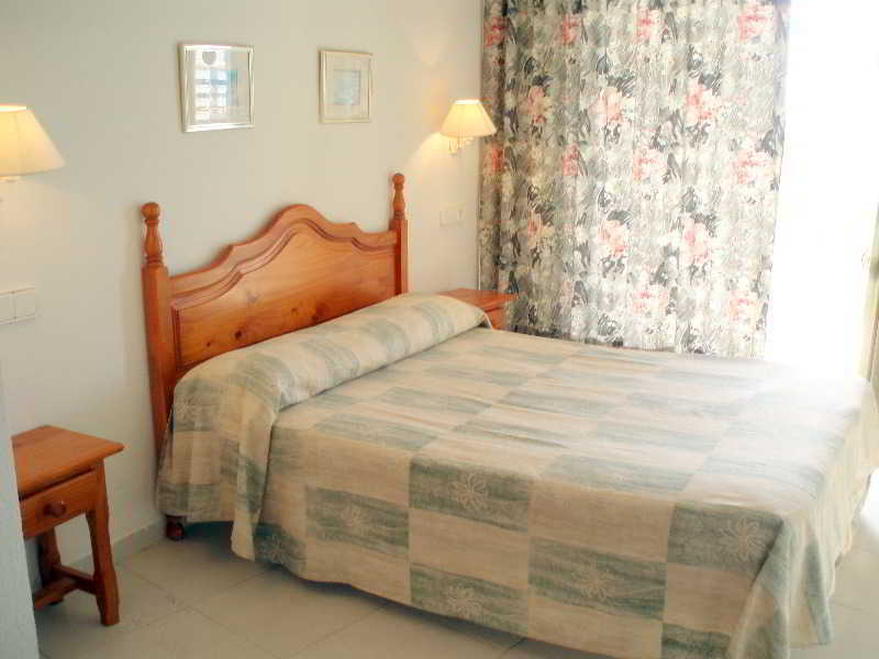 Apartbeach Royal Apartments Salou Buitenkant foto