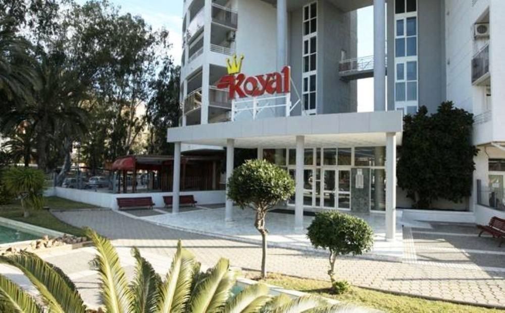 Apartbeach Royal Apartments Salou Buitenkant foto