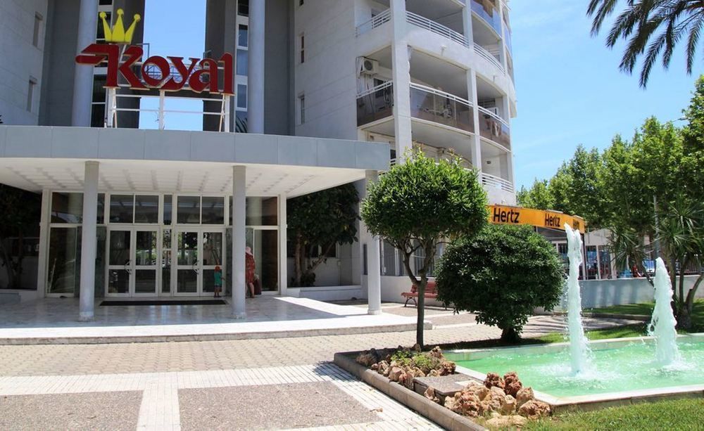 Apartbeach Royal Apartments Salou Buitenkant foto