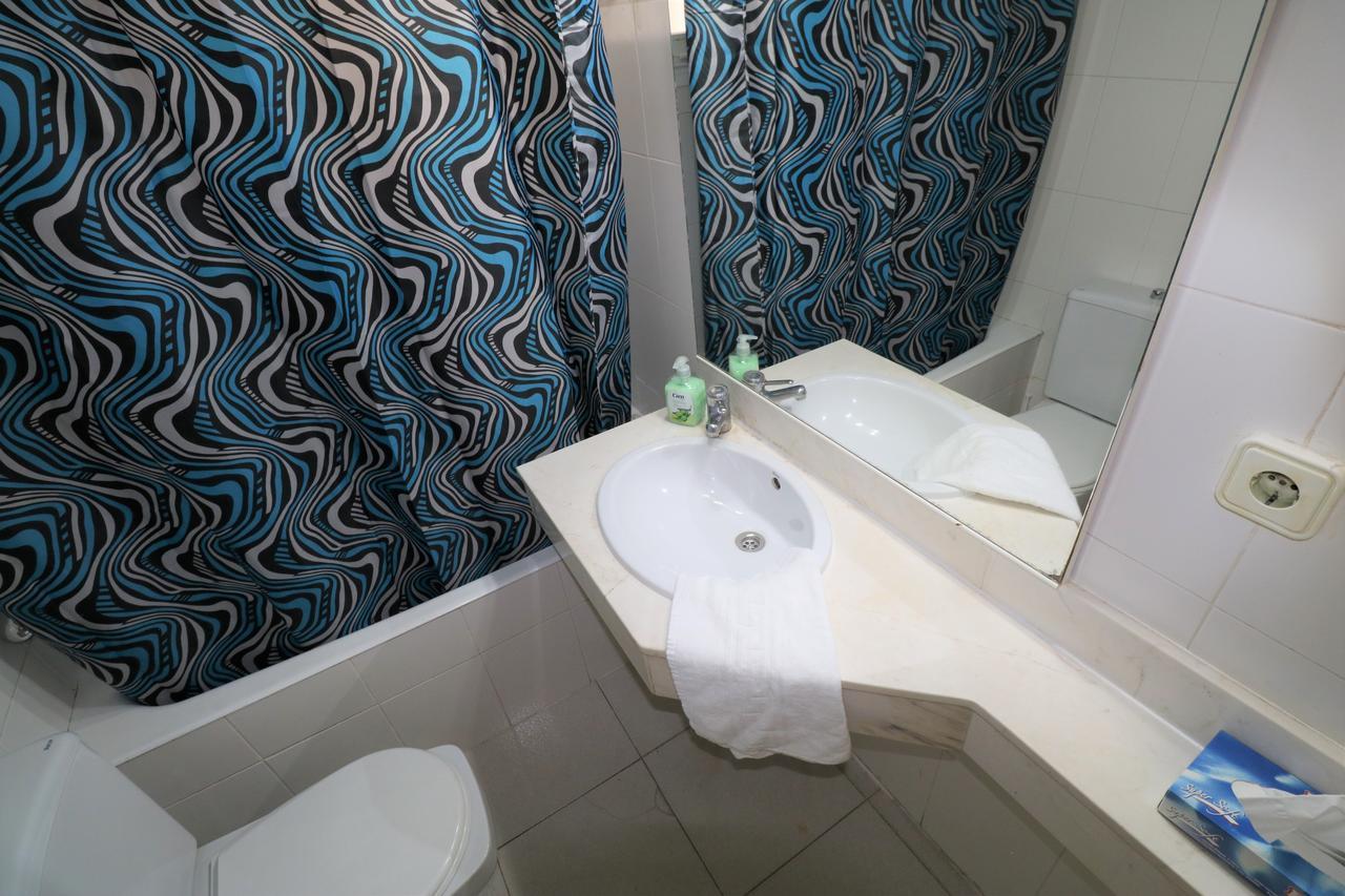 Apartbeach Royal Apartments Salou Buitenkant foto